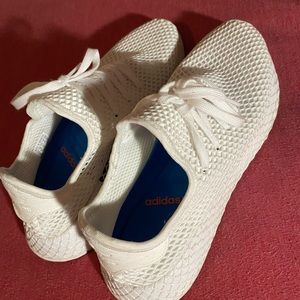 adidas deerupt sneaker